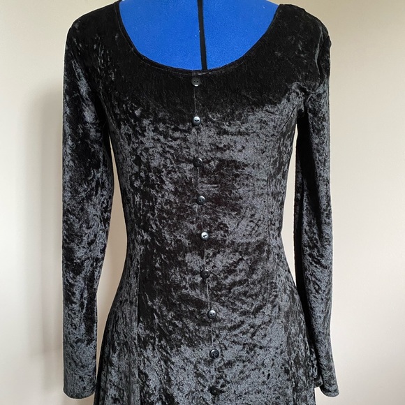 [SOLD]vintage 90s witchy button lace up midi dress - Picture 5 of 16